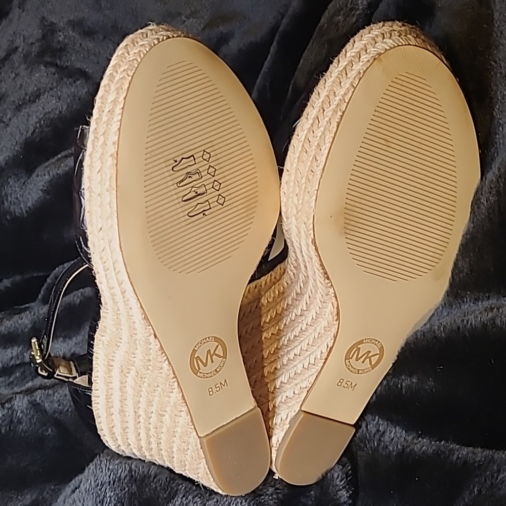 MICHAEL Michael KORS Platform Wedge Embossed Animal Print - Picture 8 of 14